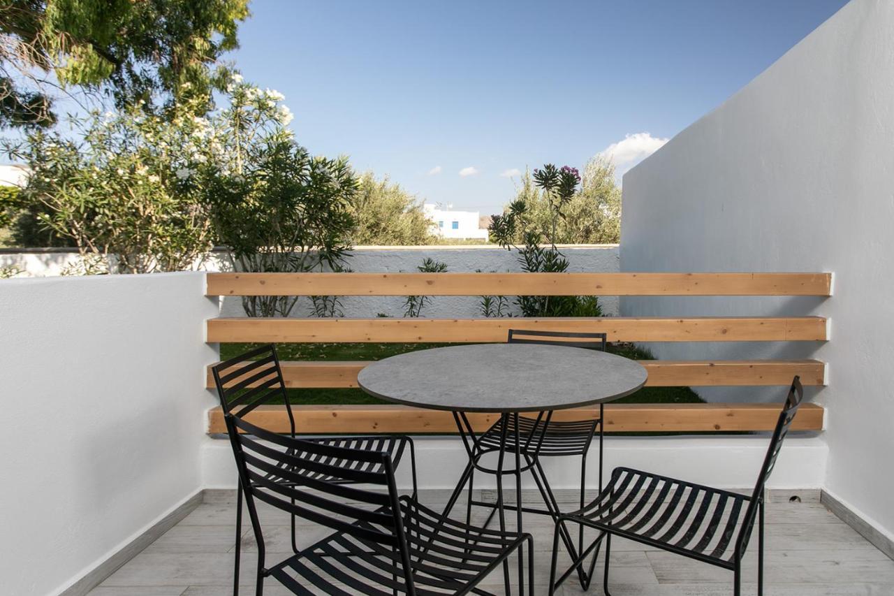 Hermes Luxury Suites Naxos City Exterior foto